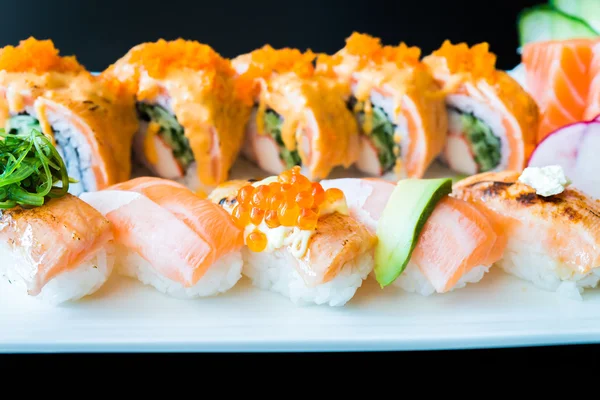 Salmon sushi rolls — Stock Photo, Image