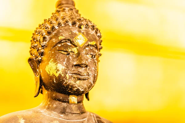 Ancient Buddha statue — Stock Photo, Image