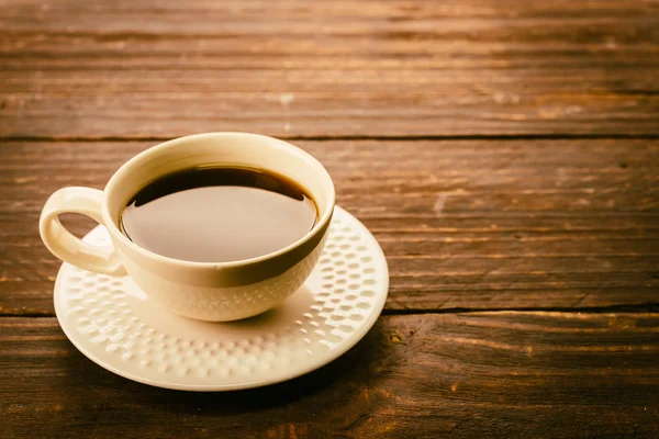 Tasse à café sur table en bois — Photo