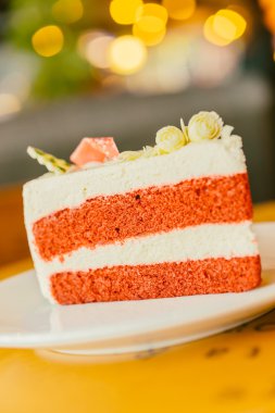 Kırmızı kadife kek.