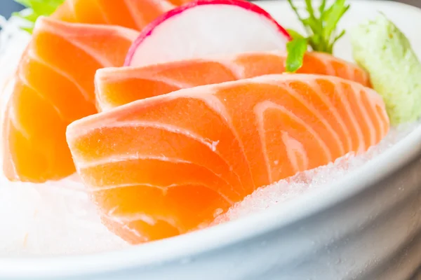 Salmão cru sashimi — Fotografia de Stock