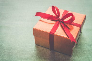 doğum günü hediye kutusu