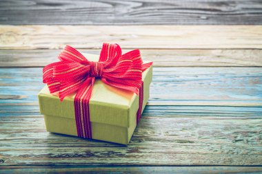 doğum günü hediye kutusu