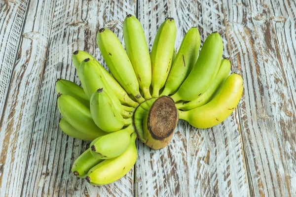 Frische grüne Banane — Stockfoto