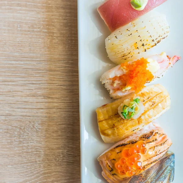 Nigiri sushi rulouri — Fotografie, imagine de stoc