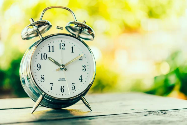 Antieke alarm clock — Stockfoto