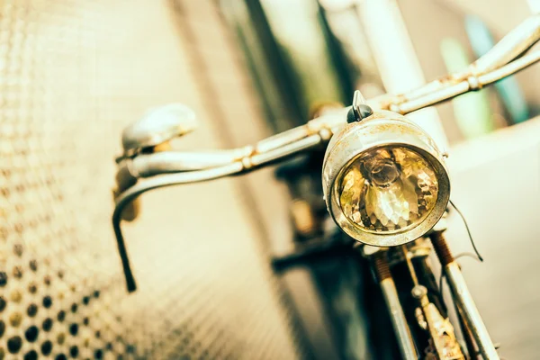 古いアンティーク自転車 — ストック写真
