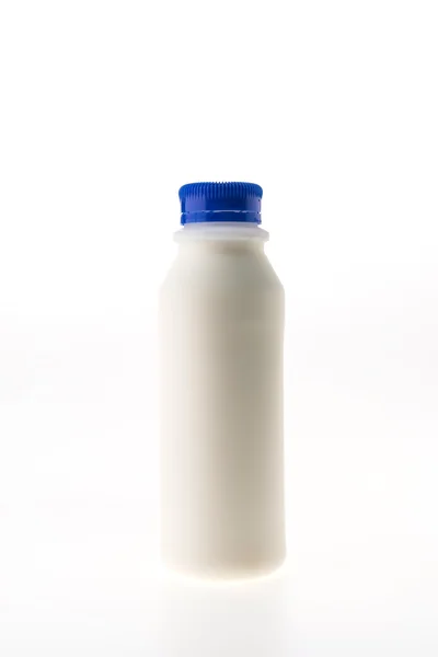 Fresh milk bottle — Stock Photo, Image