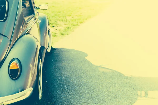 Işık lamba eski model araba tarzı