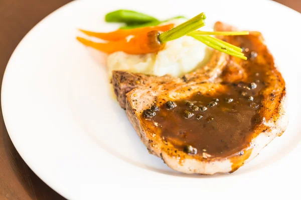 Steak potong babi — Stok Foto