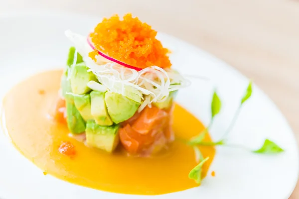 Salade de saumon tartare — Photo