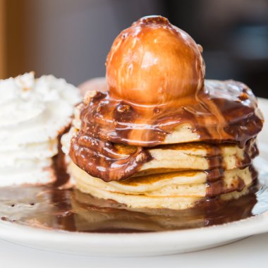 dondurma çikolatalı krep