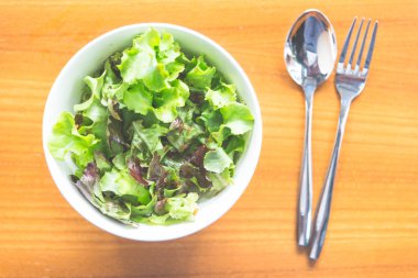 Yeşil sebze salatası