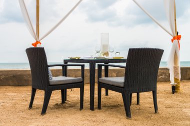 Beach tablo akşam yemeği