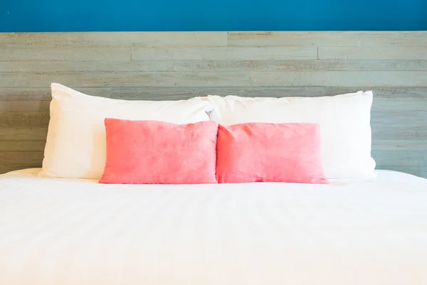 Poduszki na sypialnię — Zdjęcie stockowe
