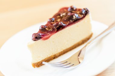 yaban mersini peynirli kek