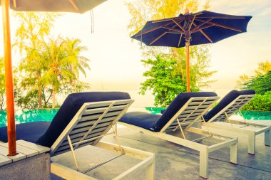 Şemsiye havuzu sandalye