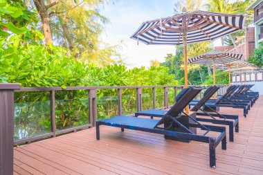 Şemsiye havuzu sandalye