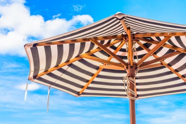 Şemsiye havuzu sandalye