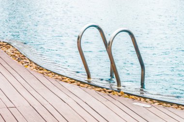 Stairpool merdiven havuz yakınındaki