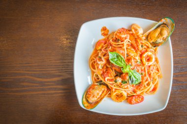 Domates soslu spagetti.