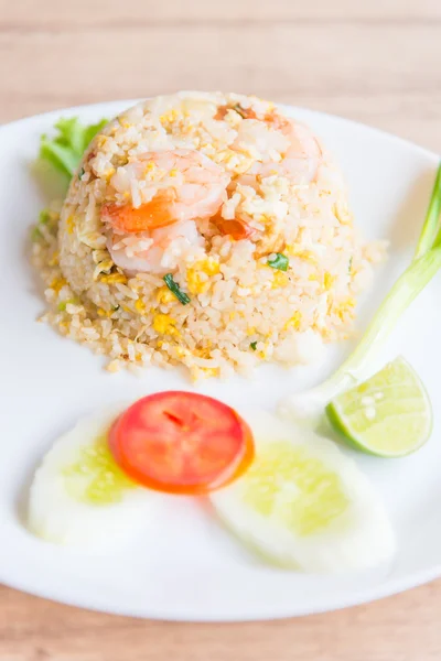 Arroz frito com camarão — Fotografia de Stock