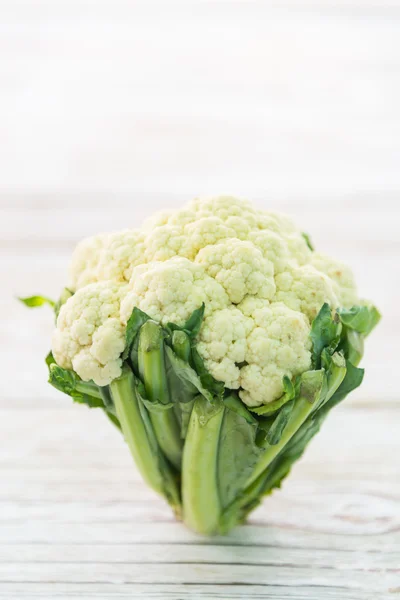 Organic fresh Cauliflower — Stock Photo, Image