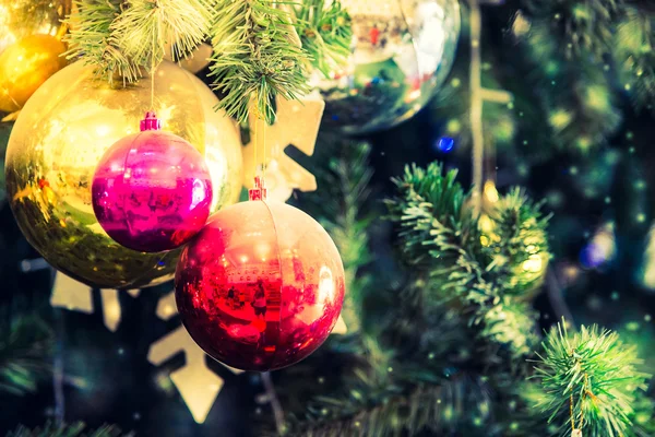 Noel topları dekorasyon — Stok fotoğraf