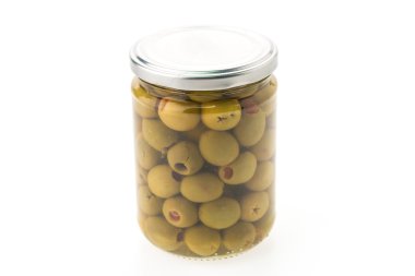 kavanoz içinde yeşil zeytin