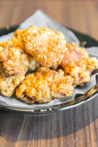 Frittiertes Hühnchen — Stockfoto