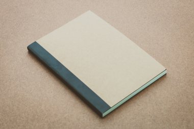 Defter tahtaya alay etmek yukarıya