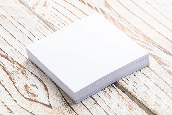 Czysty papier biały makieta — Zdjęcie stockowe