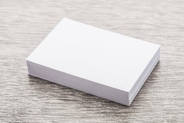 Beyaz kağıt kadar sahte