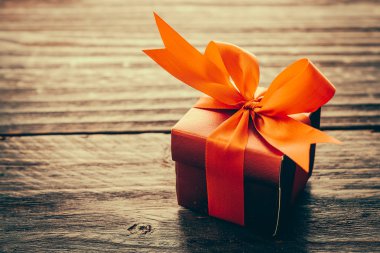 ahşap hediye kutusu