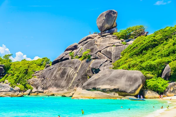 Playa tropical y mar — Foto de Stock