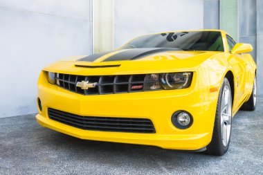 Chevrolet Camaro Transformers üzerinden