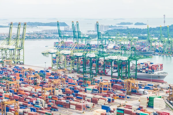 Singapore shipping port — Stock Photo, Image