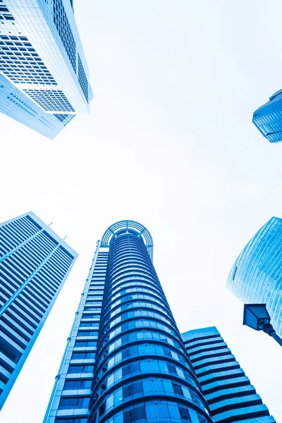 Rascacielos edificios de oficinas —  Fotos de Stock