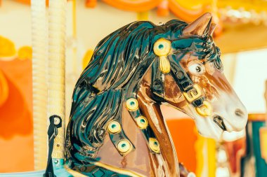 Park atlıkarınca at