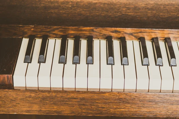 Velho vintage piano chaves — Fotografia de Stock