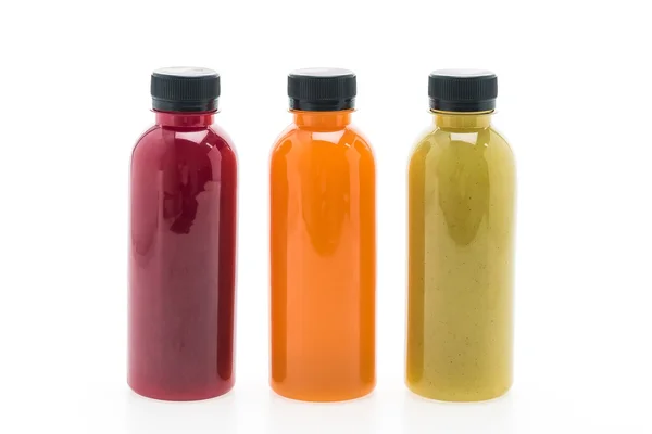 Bouteilles de jus de fruits et légumes — Photo