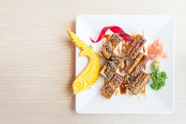 Ål sushi rulle maki — Stockfoto
