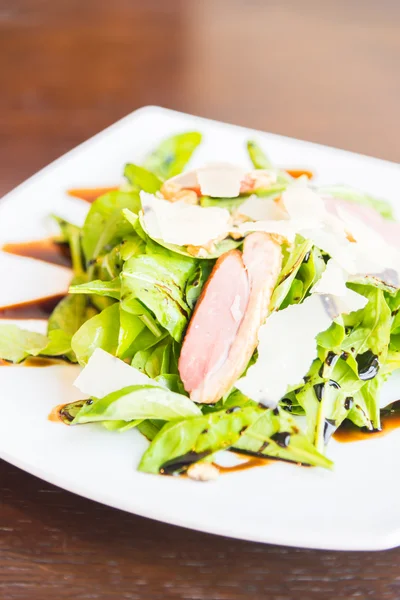 Salad breast duck — Stock Photo, Image