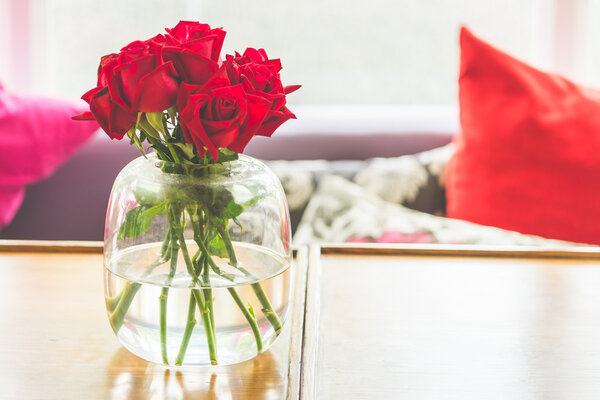 Roses flowers in vase
