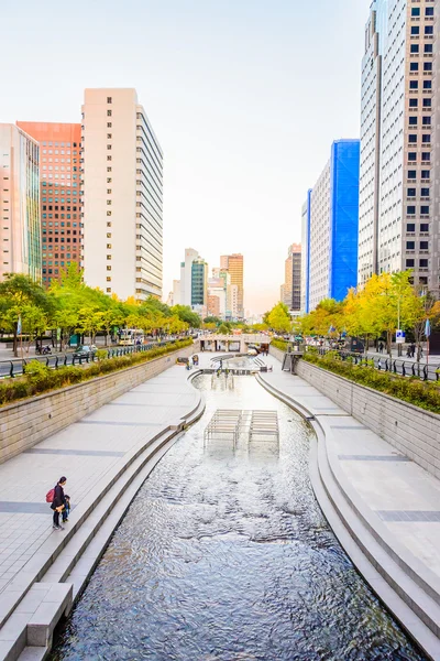 Cheonggyecheon Stream a Seoul — Foto Stock