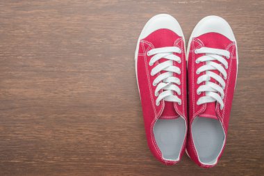 Kırmızı Erkek Ayakkabı