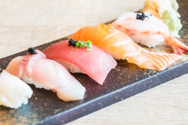 Japon suşi pirinç