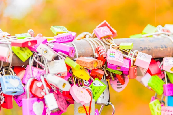 Love Locks Ceremony at N Seoul Tower — Stock Photo, Image