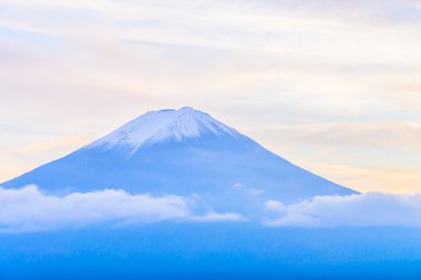 Güzel Fuji Dağı