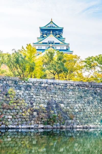 Piękna architektura Osaka castle — Zdjęcie stockowe